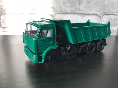 Лот: 11131754. Фото: 1. Камаз 6540. Автомоделизм