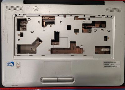 Лот: 25557588. Фото: 1. Корпус поддон + топкейс Toshiba... Корпуса, блоки питания