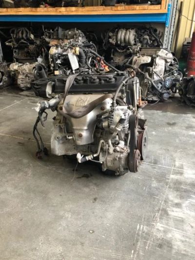 Лот: 10994111. Фото: 1. Двигатель Honda Accord CF4 F18B. Двигатель и элементы двигателя