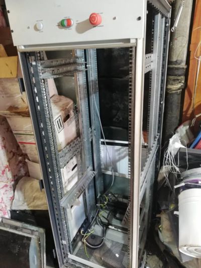 Лот: 17909605. Фото: 1. Стойка серверная (серверный шкаф... Серверы RackMount