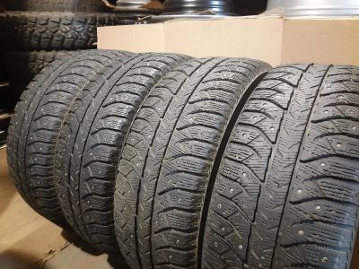Лот: 16605974. Фото: 1. 215/60R17 100T Bridgestone Ice... Шины