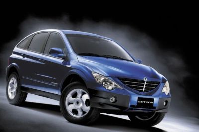 Лот: 4767942. Фото: 1. Колодки тормозные (передние) Ssangyong... Тормозная система