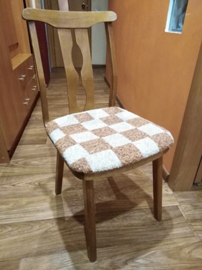 Лот: 16503561. Фото: 1. 2 табурета и стул. Столы, стулья, обеденные группы