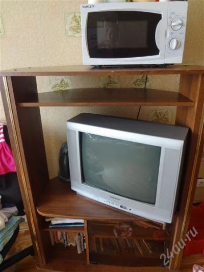 Лот: 2831369. Фото: 1. Тумбочка под TV. Стойки и тумбы для аппаратуры