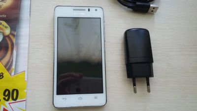 Лот: 6925437. Фото: 1. Смартфон Huawei Honor Pro U8950... Смартфоны