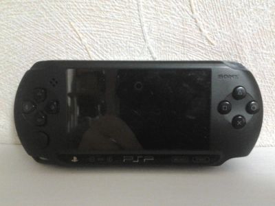 Лот: 5076265. Фото: 1. PSP Е1008. Игровые приставки, консоли