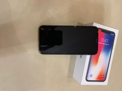 Лот: 16861691. Фото: 1. Смартфон Apple iPhone X 64Gb Space... Смартфоны