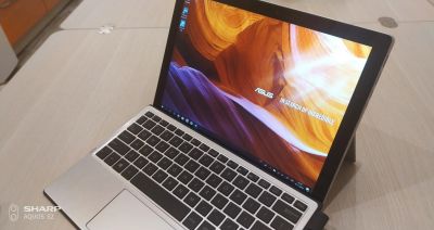 Лот: 12569801. Фото: 1. Asus transformer T304UA i7-7500U... Ноутбуки