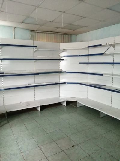Лот: 20859135. Фото: 1. стеллаж водолей. Торговое
