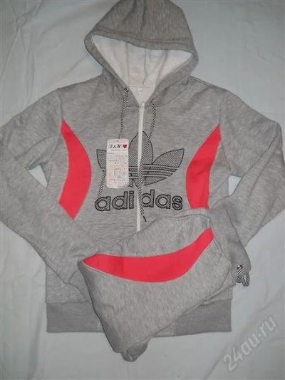Лот: 2975317. Фото: 1. Костюм спортивный Аdidas. Костюмы