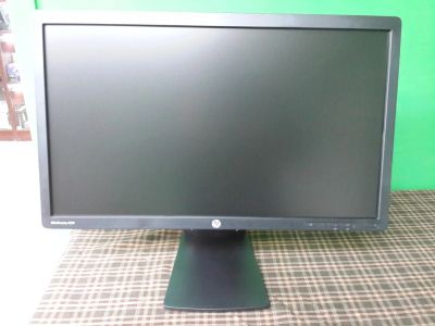 Лот: 5196779. Фото: 1. Монитор 23" HP EliteDisplay E231. ЖК-мониторы