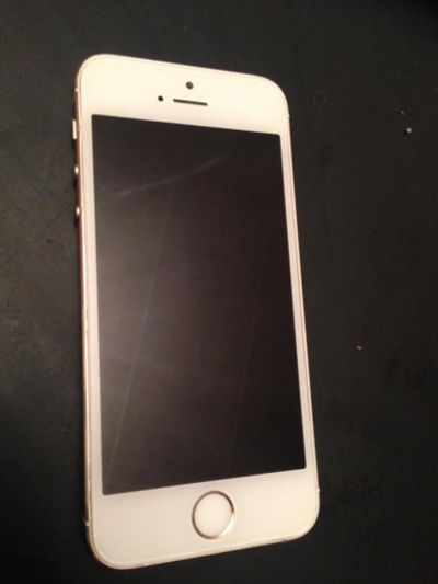 Лот: 6764532. Фото: 1. iPhone 5s 64gb торг. Смартфоны