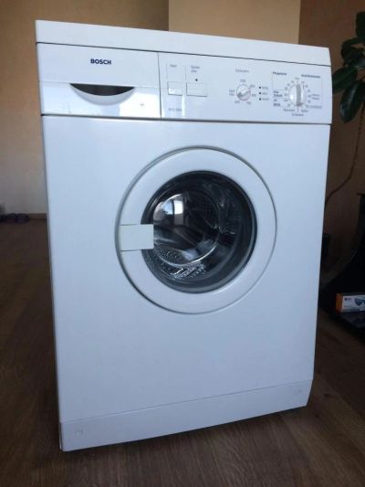 Лот: 7553369. Фото: 1. Стиральная машина Bosch WFG2060... Стиральные машины
