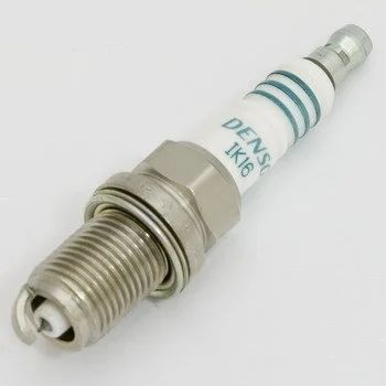 Лот: 3844490. Фото: 1. Свеча Denso IK 16. Двигатель и элементы двигателя