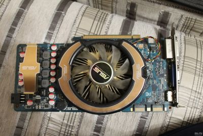 Лот: 15468953. Фото: 1. Видеокарта asus geforce gts 250... Видеокарты