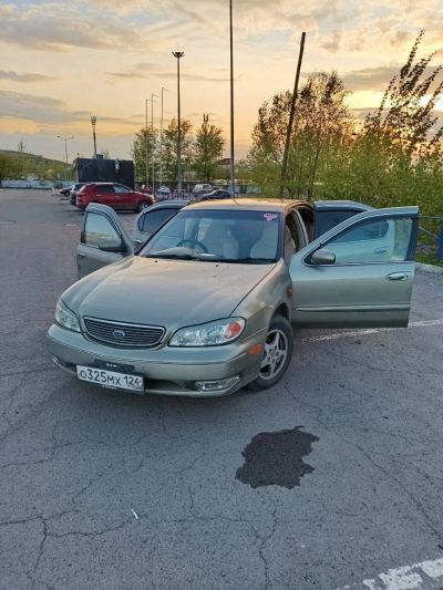 Лот: 25359712. Фото: 1. Nissan cefiro. Автомобили
