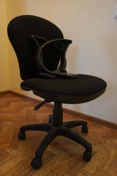 Лот: 7455485. Фото: 1. кресло офисное. Стулья и кресла офисные