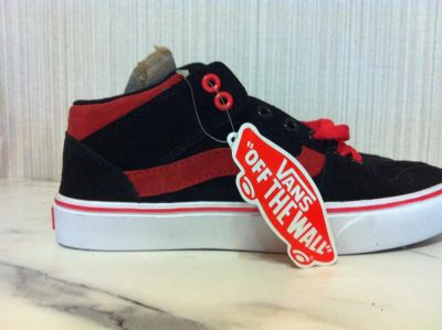 Лот: 5204283. Фото: 1. Кросовки Vans. Кеды, кроссовки, слипоны