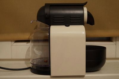 Лот: 7008610. Фото: 1. Кофемашина капсульного типа Nespresso... Чайники, кофемашины, кулеры