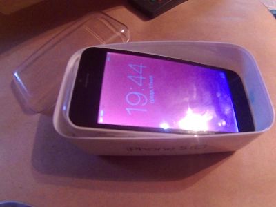 Лот: 7521879. Фото: 1. iphone 5c 8gb. Смартфоны
