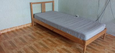 Лот: 22391935. Фото: 1. Кровать с матрасом Ikea. Кровати