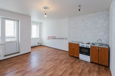 Лот: 24385623. Фото: 1. В срочной продаже 1к студия. Новосибирская... Квартиры, студии