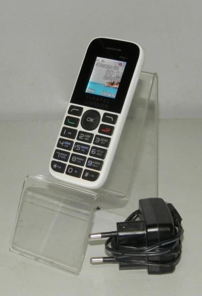 Лот: 9803285. Фото: 1. Продам телефон Alcatel One Touch... Кнопочные мобильные телефоны