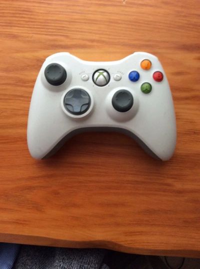 Лот: 9097348. Фото: 1. Игровая приставка Xbox 360. Консоли