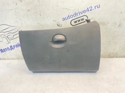 Лот: 25366500. Фото: 1. крышка бардачка Renault Sandero... Двигатель и элементы двигателя