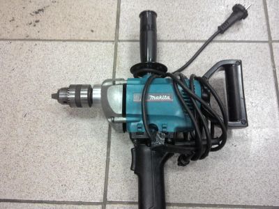 Лот: 4845785. Фото: 1. дрель шкантоверт Makita 6013BR. Электроинструмент