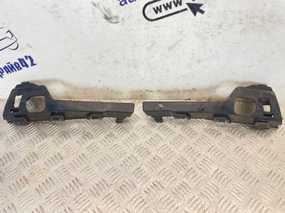 Лот: 25404414. Фото: 1. крепление бампера Ford Focus CB4. Двигатель и элементы двигателя