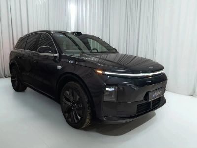 Лот: 25414923. Фото: 1. Внедорожник LiXiang L6 2025. Автомобили