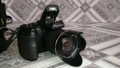 Лот: 4264833. Фото: 1. Цифровой фотоаппарат FujiFilm... Цифровые компактные