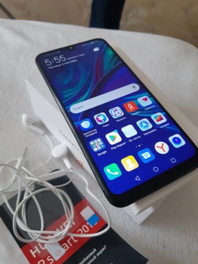 Лот: 14534913. Фото: 1. Huawei P Smart (2019) 32Gb. Смартфоны