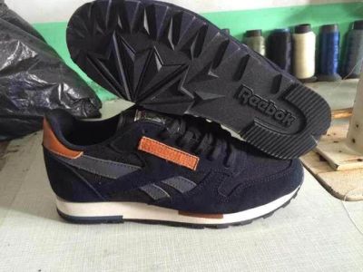 Лот: 7691100. Фото: 1. Кроссовки рибок, Reebok. Кеды, кроссовки, слипоны