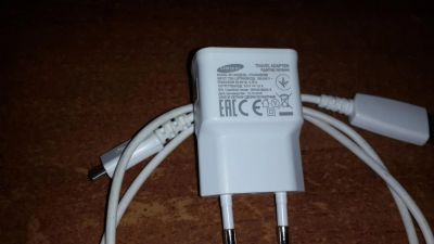 Лот: 8156842. Фото: 1. Зарядка Samsung (Original) microusb. Зарядные устройства, блоки питания, адаптеры сетевые для смартфонов