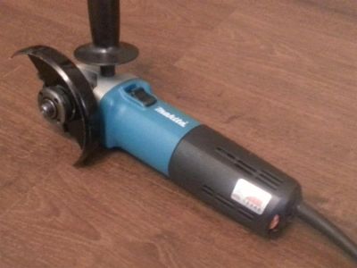 Лот: 3938550. Фото: 1. Болгарка "Makita"9565CV ((с регулировкой... Электроинструмент