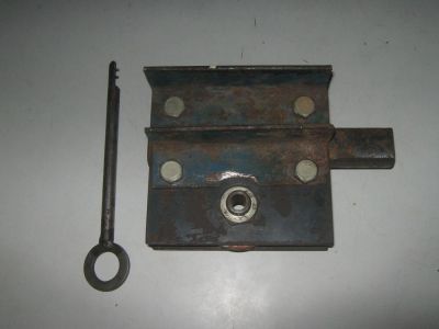 Лот: 10797583. Фото: 1. Замок гаражный. Замки