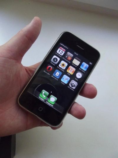 Лот: 2958357. Фото: 1. iphone 3g 8gb. Смартфоны