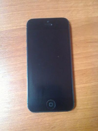 Лот: 4452366. Фото: 1. Iphone 5 16gb Black. Смартфоны