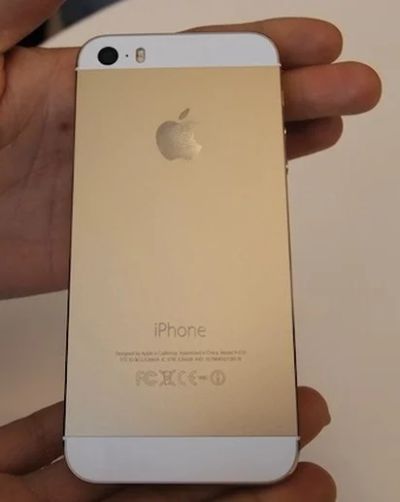 Лот: 7147695. Фото: 1. Iphone 5s gold 16gb РСТ. Смартфоны