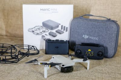 Лот: 16849939. Фото: 1. Dji mavic mini fly more combo... Кинокамеры