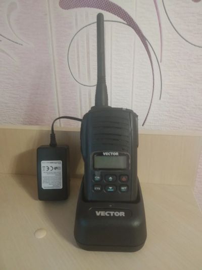 Лот: 15938511. Фото: 1. Рация Vector VT-44 Military. Рации, радиостанции