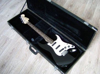 Лот: 4813949. Фото: 1. Fender Squier Deluxe Hot Rails... Гитары