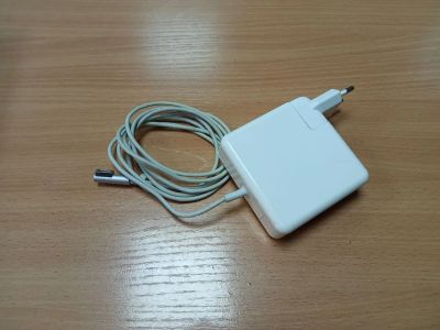 Лот: 24423517. Фото: 1. Блок питания, зарядка MagSafe... Корпуса, блоки питания