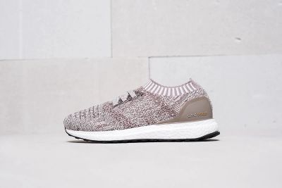 Лот: 11684586. Фото: 1. Кроссовки Adidas Ultra Boost UNCAGED. Кеды, кроссовки, слипоны