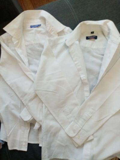 Лот: 20715695. Фото: 1. Рубашки белые 2 шт. Рубашки, блузки, водолазки