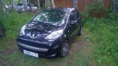 Лот: 5810741. Фото: 1. Пежо Peugeot 107 2010 год. Автомобили