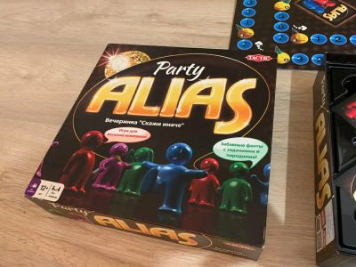 Лот: 19630669. Фото: 1. ALIAS Party, настолка, настольная... Настольные игры, карты