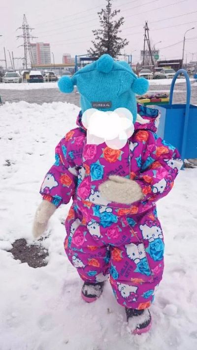 Лот: 8272359. Фото: 1. Комбинезон для девочки Huppa. Костюмы, пиджаки, комбинезоны